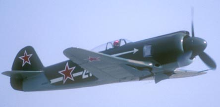 Yak-11, NX498SD