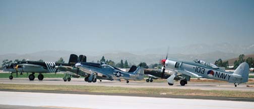 B-25J Hurricane P-51D F6F-5 Spitfire Sea Fury