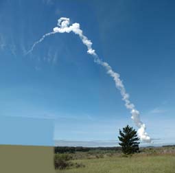 Delta-II launches Gravity-B probe from Vandenberg AFB on April 20, 2004