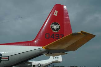 Lockheed DC-130A Hercules, 570497 VX-30 Bloodhounds