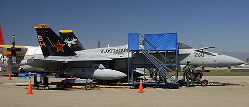 McDonnell-Douglas F/A-18B Hornet BuNo 163115 #200 of VX-30 Bloodhounds