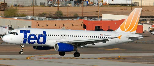Ted Airbus A320-232 N451UA, Phoenix, December 27, 2007
