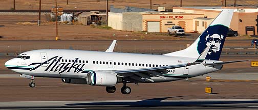 Alaska Airlines Boeing 737-790 N614AS, Phoenix, December 27, 2007