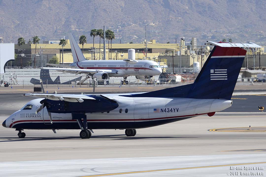 Air-and-Space.com: Air Traffic at Phoenix Sky Harbor, March 22 and ...