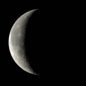 Waning crescent Moon, October 16, 2006
