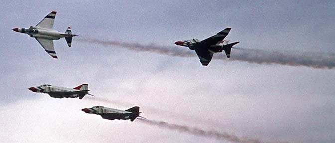  F-16 Fighting Falcons at Luke AFB