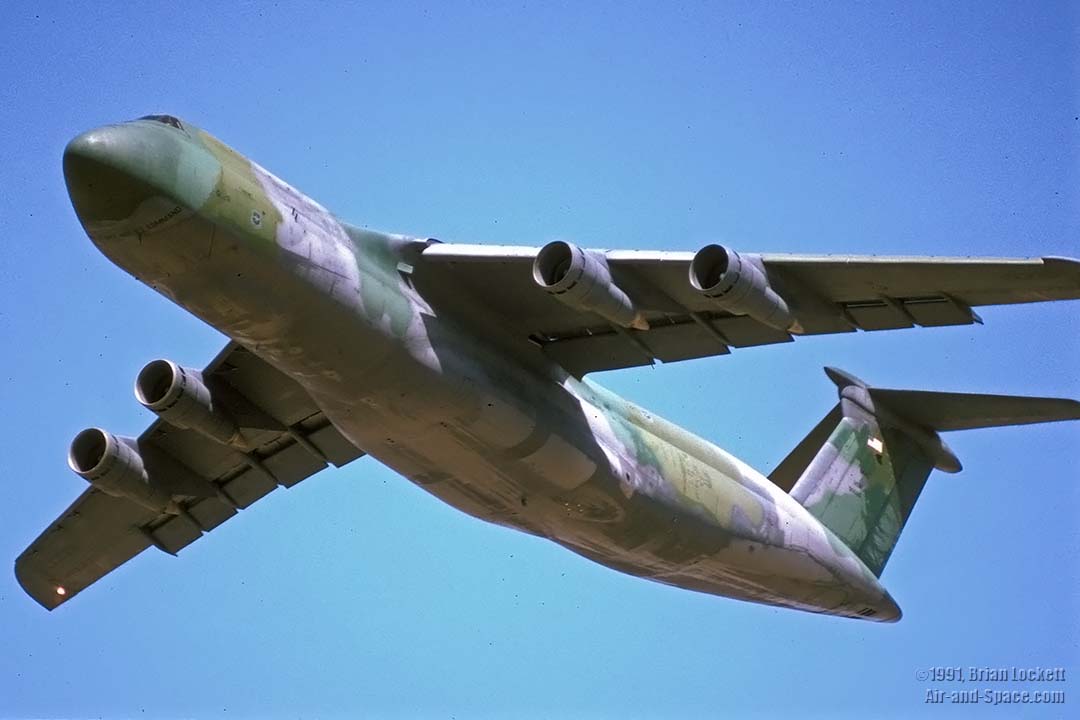 Goleta Air and Space Museum: Lockheed C-5 Galaxy