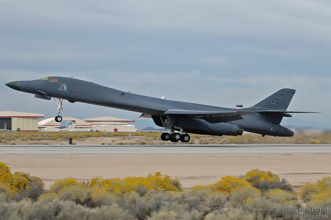 Goleta Air and Space Museum: 2005 Edwards AFB Open House Rehearsal