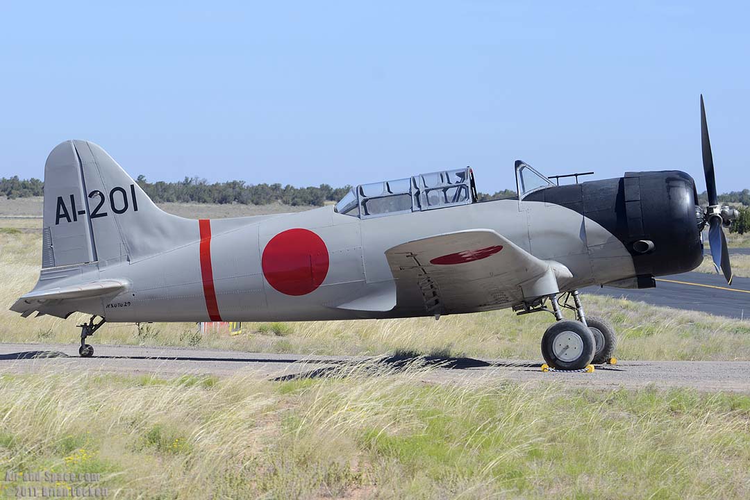 Air-and-Space.com: Planes of Fame Fly-in at Valle, Arizona, June 25, 2011