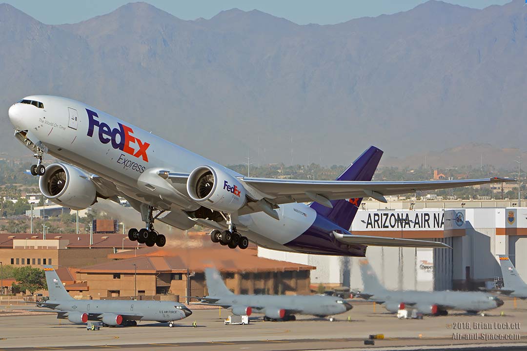 Air And Space Com Fedex Express 777 200lr F At Phoenix Sky Harbor June 9 2018