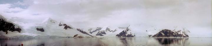 Andvord Bay panorama 