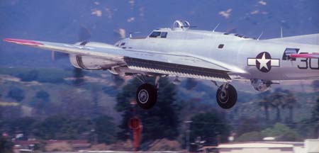 B-17G, N5017N Aluminum Overcast landing at SBA