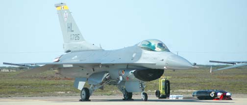 Lockheed-Martin-General Dynamics F-16C Block 40H Fighting Falcon, 90-725 of the 
388th Fighter Wing