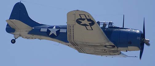 Douglas SBD-5 Dauntless NX670AM