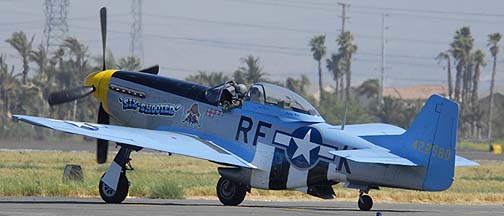 North American P-51D Mustang N2580 Six Shooter